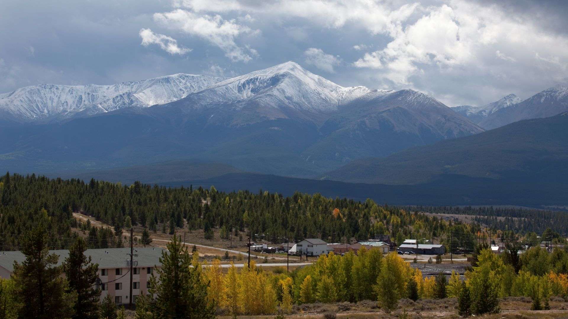 5 Key Gathering Spots Across Elbert County, Colorado: From Casey Jones ...